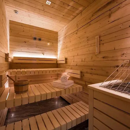 Alpine Luxury With Ski-in Access - Stunning Mountain Views Villa Sankt Anton am Arlberg