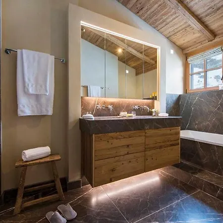 Alpine Luxury With Ski-in Access - Stunning Mountain Views Villa Sankt Anton am Arlberg